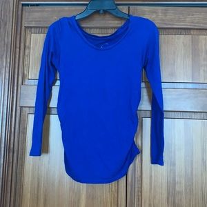 Liz Lange maternity long sleeve